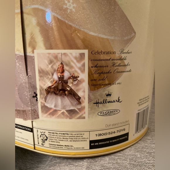 2000 Special Edition Holiday Celebration Barbie Gold Dress Fashion Doll - Picture 6 of 16